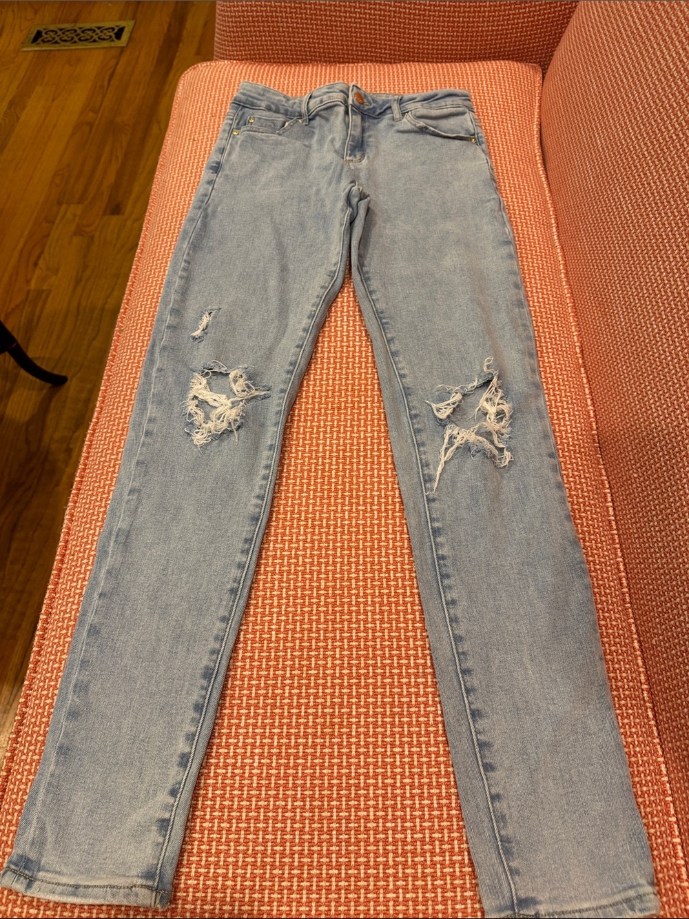 Tractr jeans size 14 Light Blue Distressed Girl’s Skinny Jeans